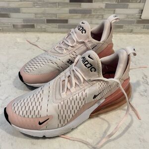 Nike airmax 270 women’s size 7 light pink